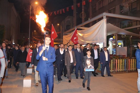 3 Mayıs Türkçülük Günü'nde Mehter Takımı ve meşaleler ile yüründü!