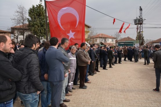 Uşaklı Şehidini Mahşeri Bir Kalabalıkla Uğurladı!