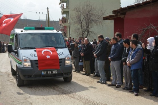 Uşaklı Şehidini Mahşeri Bir Kalabalıkla Uğurladı!