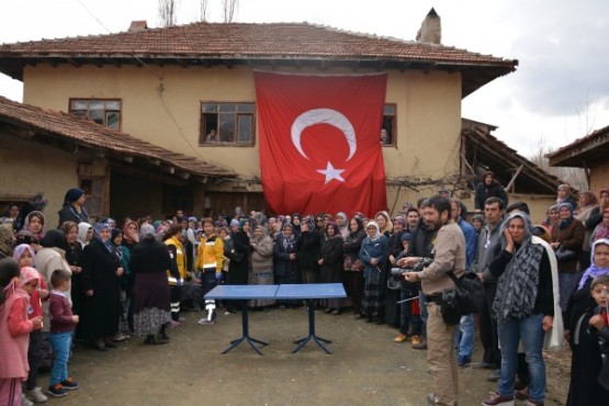 Uşaklı Şehidini Mahşeri Bir Kalabalıkla Uğurladı!