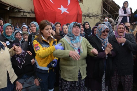 Uşaklı Şehidini Mahşeri Bir Kalabalıkla Uğurladı!