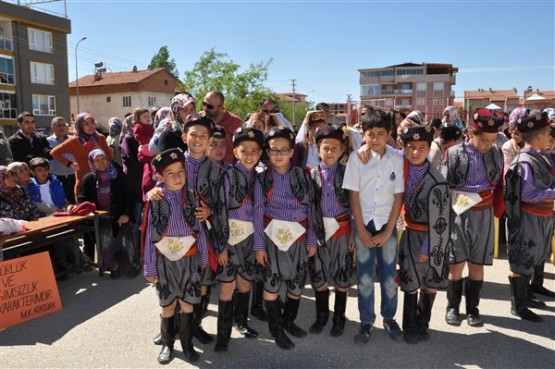 23 Nisan, Emine Niyazi Deveci İlkokulu'nda Coşku İle Kutlandı!