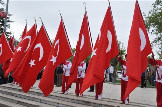 Uşak’ta 23 Nisan Ulusal Egemenlik ve Çocuk Bayramı Coşkuyla Kutlandı!