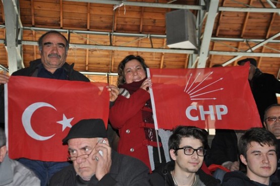 CHP Genel Başkanı Kılıçdaroğlu, Uşak'ta üreticilerle bir araya geldi!