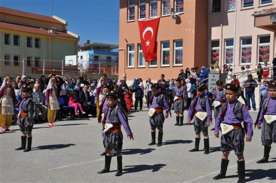 23 Nisan, Emine Niyazi Deveci İlkokulu'nda Coşku İle Kutlandı!