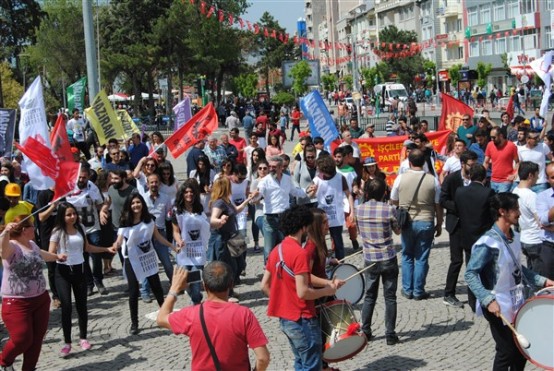 1 Mayıs İşçi Bayramı Uşak'ta Kutlandı!