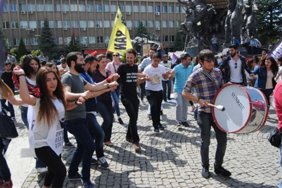 1 Mayıs İşçi Bayramı Uşak'ta Kutlandı!