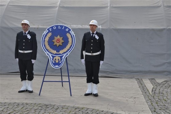 Polis Haftası Etkinlikleri Çelenk Töreni İle Sona Erdi!