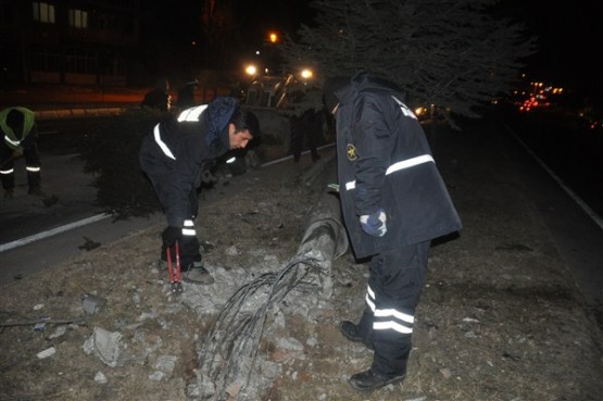 Karşı Şeride Geçen Otomobildeki Bir Kişi Hayatını Kaybetti!