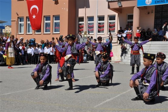 23 Nisan, Emine Niyazi Deveci İlkokulu'nda Coşku İle Kutlandı!