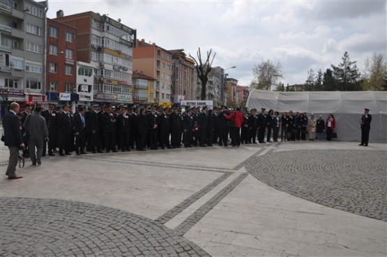 Polis Haftası Etkinlikleri Çelenk Töreni İle Sona Erdi!