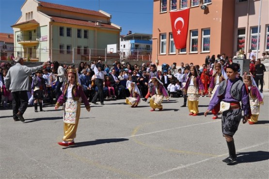 23 Nisan, Emine Niyazi Deveci İlkokulu'nda Coşku İle Kutlandı!