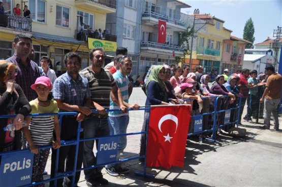 Uşak şehidini ebediyete uğurladı