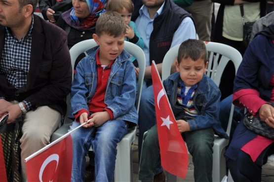 Uşak’ta 23 Nisan Ulusal Egemenlik ve Çocuk Bayramı Coşkuyla Kutlandı!