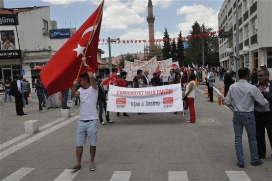 1 Mayıs İşçi Bayramı Uşak'ta Kutlandı!