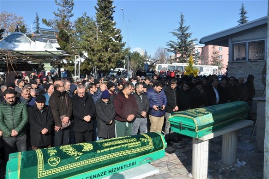 CHP İl Yöneticisi Ayhan Yavuz'un kayınpederi İsmail Cesur son yolculuğuna uğurlandı!