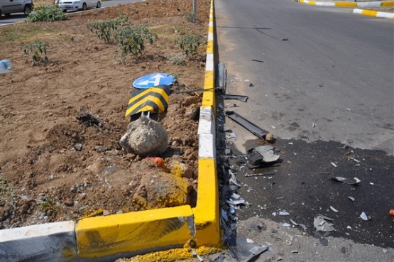 Kafa kafaya çarpışan iki otomobilde 11 kişi yaralandı!