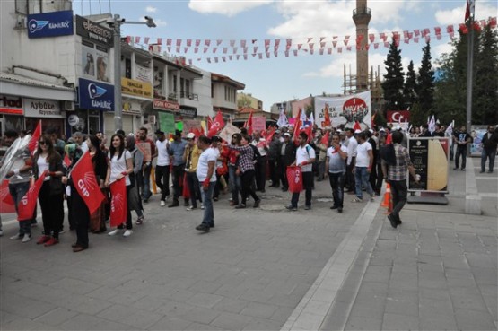 1 Mayıs İşçi Bayramı Uşak'ta Kutlandı!