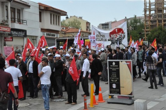 1 Mayıs İşçi Bayramı Uşak'ta Kutlandı!