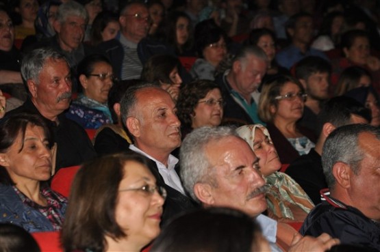 Musiki Derneği Korosundan Uşaklılara Türk Halk Müziği Ziyafeti!