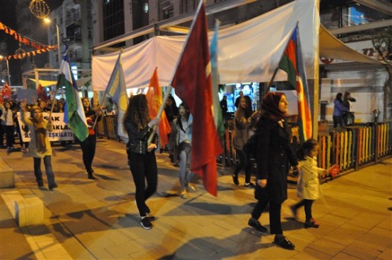 3 Mayıs Türkçülük Günü'nde Mehter Takımı ve meşaleler ile yüründü!