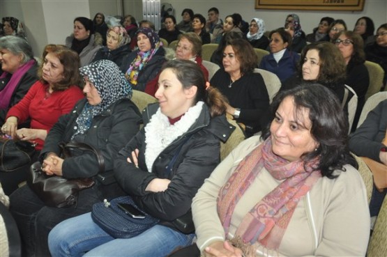 CHP Kadın Kolları Başkanlığı'na Seyhan Yazıcı Seçildi!