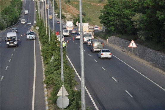 Uşak'ta üniversite kavşağında kaza! 7 yaralı!