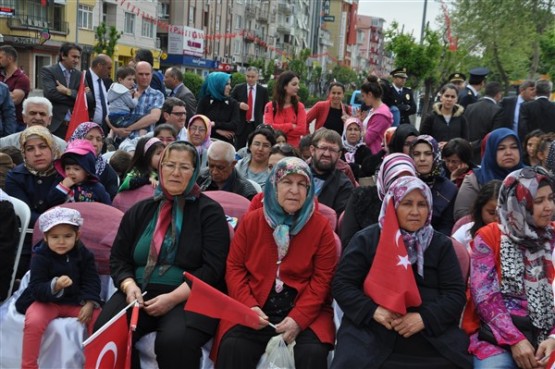 Uşak’ta 23 Nisan Ulusal Egemenlik ve Çocuk Bayramı Coşkuyla Kutlandı!