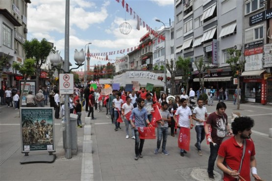 1 Mayıs İşçi Bayramı Uşak'ta Kutlandı!