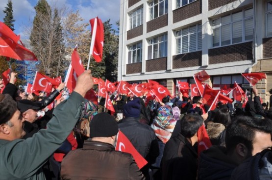 Teröre lanet için yürüdüler!