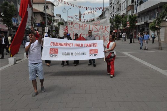 1 Mayıs İşçi Bayramı Uşak'ta Kutlandı!