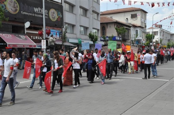 1 Mayıs İşçi Bayramı Uşak'ta Kutlandı!