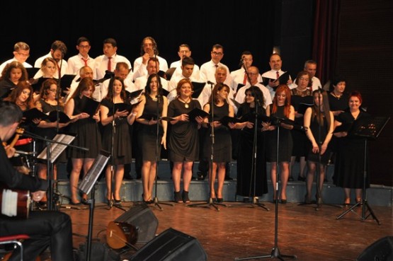 Musiki Derneği Korosundan Uşaklılara Türk Halk Müziği Ziyafeti!