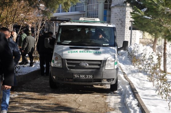 CHP İl Yöneticisi Ayhan Yavuz'un kayınpederi İsmail Cesur son yolculuğuna uğurlandı!