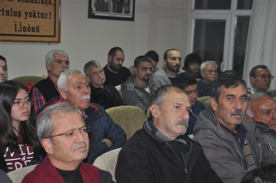 CHP'li Dursun Çiçek, Uşak'taki “Darbe ve Hukuk“ konulu panelde konuştu!