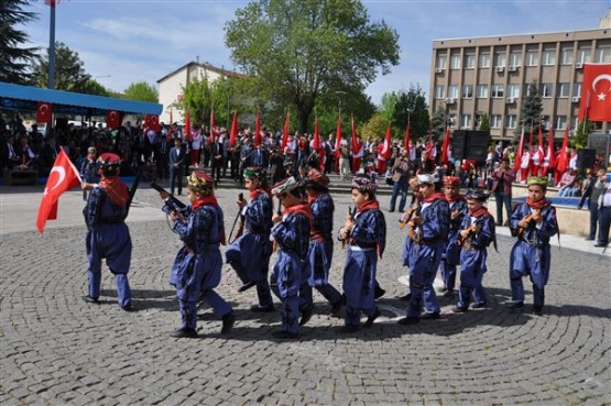 Uşak’ta 23 Nisan Ulusal Egemenlik ve Çocuk Bayramı Coşkuyla Kutlandı!