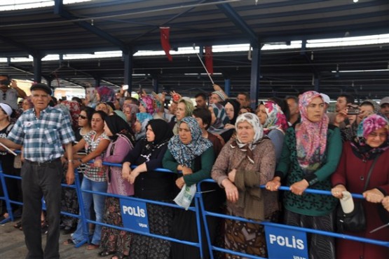 Uşak şehidini ebediyete uğurladı