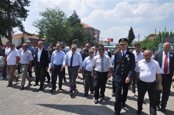 Uşak şehidini ebediyete uğurladı