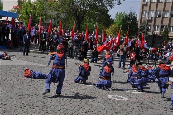 Uşak’ta 23 Nisan Ulusal Egemenlik ve Çocuk Bayramı Coşkuyla Kutlandı!