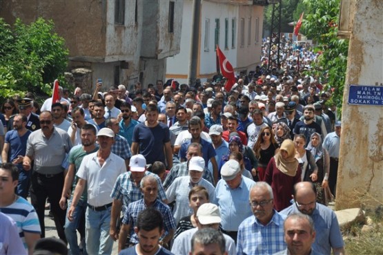 Uşak şehidini ebediyete uğurladı