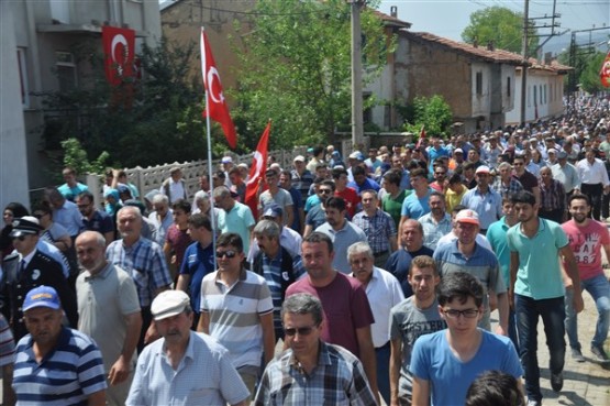 Uşak şehidini ebediyete uğurladı