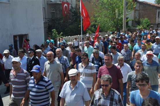 Uşak şehidini ebediyete uğurladı