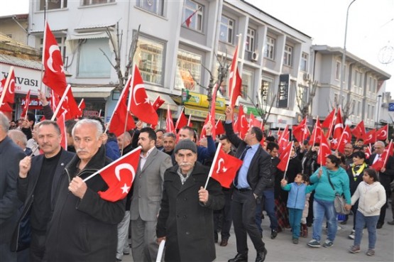 Uşak'ta Çanakkale Şehitleri Böyle Hep Birlikte Omuz Omuza Anıldı