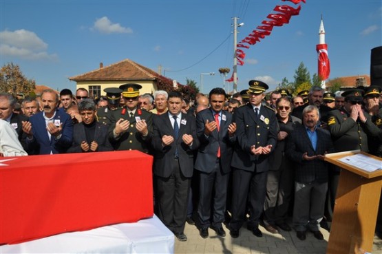 Uşak, Şehidini ebediyete uğurladı!