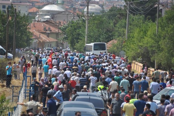 Uşak şehidini ebediyete uğurladı