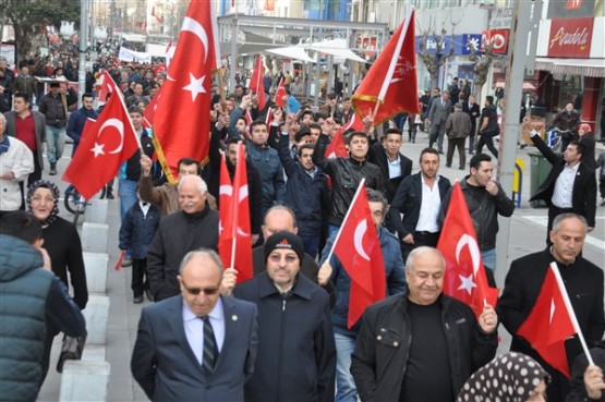 Uşak'ta Çanakkale Şehitleri Böyle Hep Birlikte Omuz Omuza Anıldı