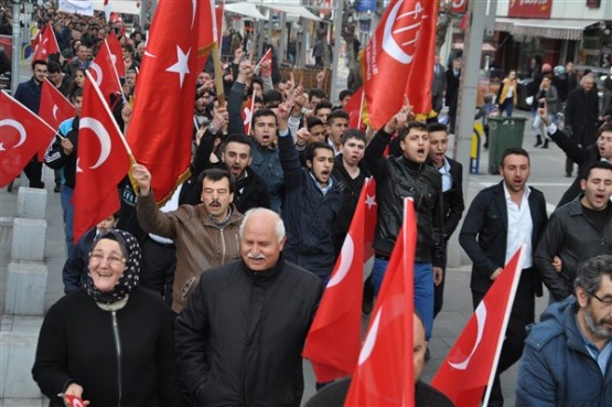 Uşak'ta Çanakkale Şehitleri Böyle Hep Birlikte Omuz Omuza Anıldı