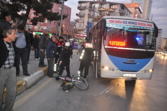 Yolcu Midibüsünün Çarptığı Yaşlı Adam Hayatını Kaybetti!