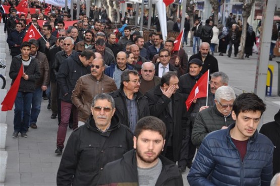 Uşak'ta Çanakkale Şehitleri Böyle Hep Birlikte Omuz Omuza Anıldı