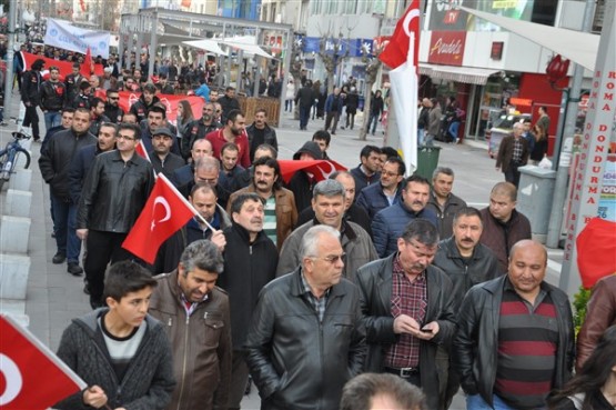 Uşak'ta Çanakkale Şehitleri Böyle Hep Birlikte Omuz Omuza Anıldı